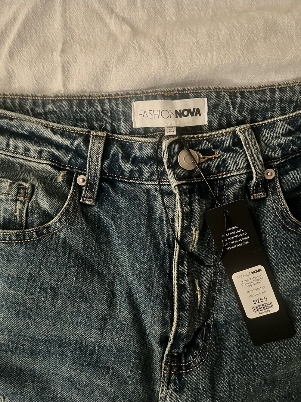 Fashion Nova Women's Blue Straight Leg Jeans